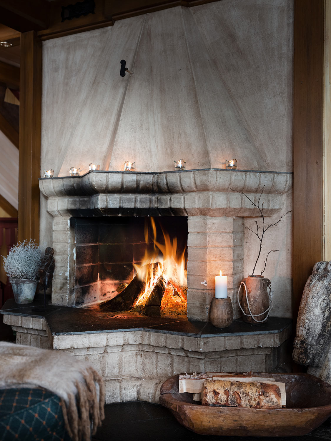  Large bedrooms, where one can retreat with a good book. 